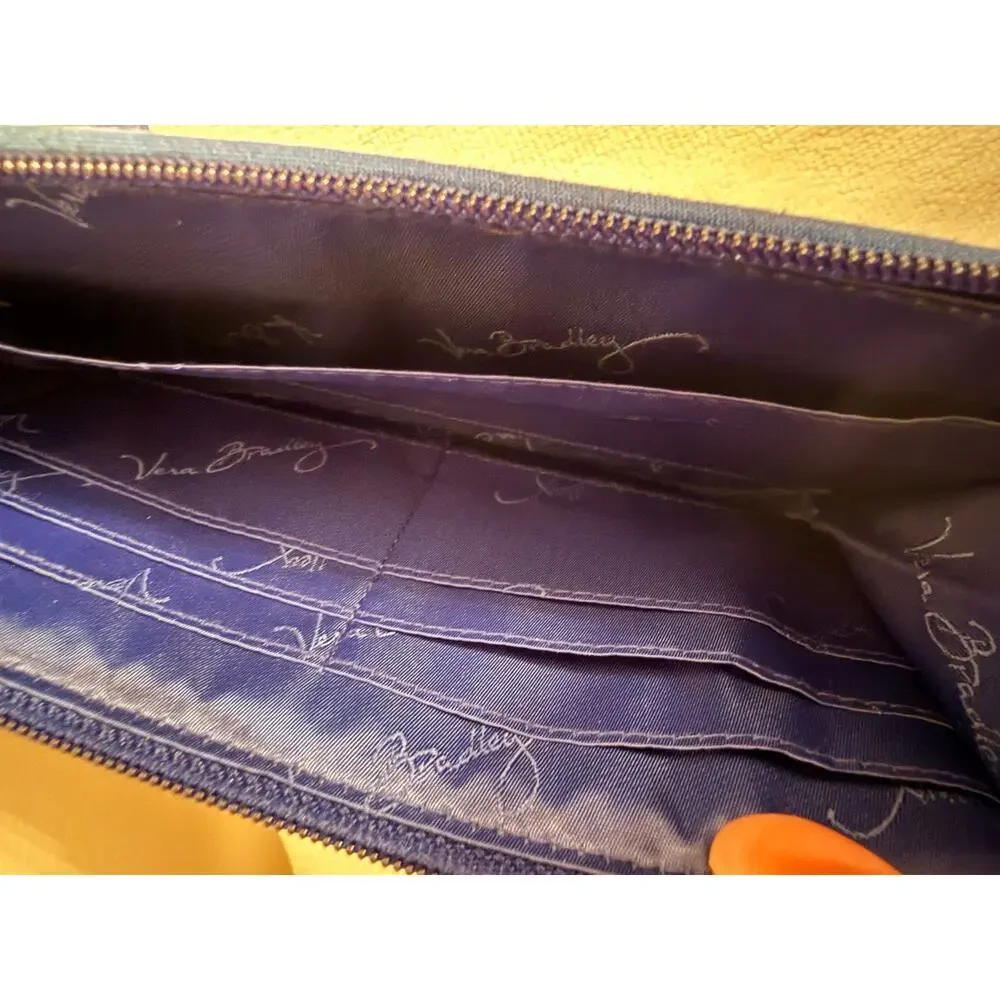 New with tag Vera “Katalina Showers” Front Zip Wallet Wristlet.